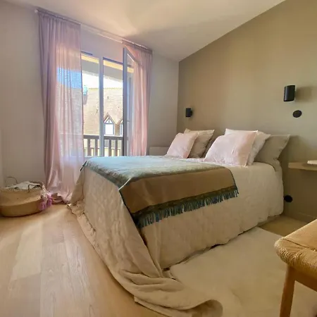 شقة La Casa Eden Au Pied De La Mer Premium بلونفيل سور مير